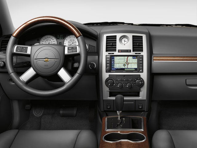 2010 Chrysler 300 Touring