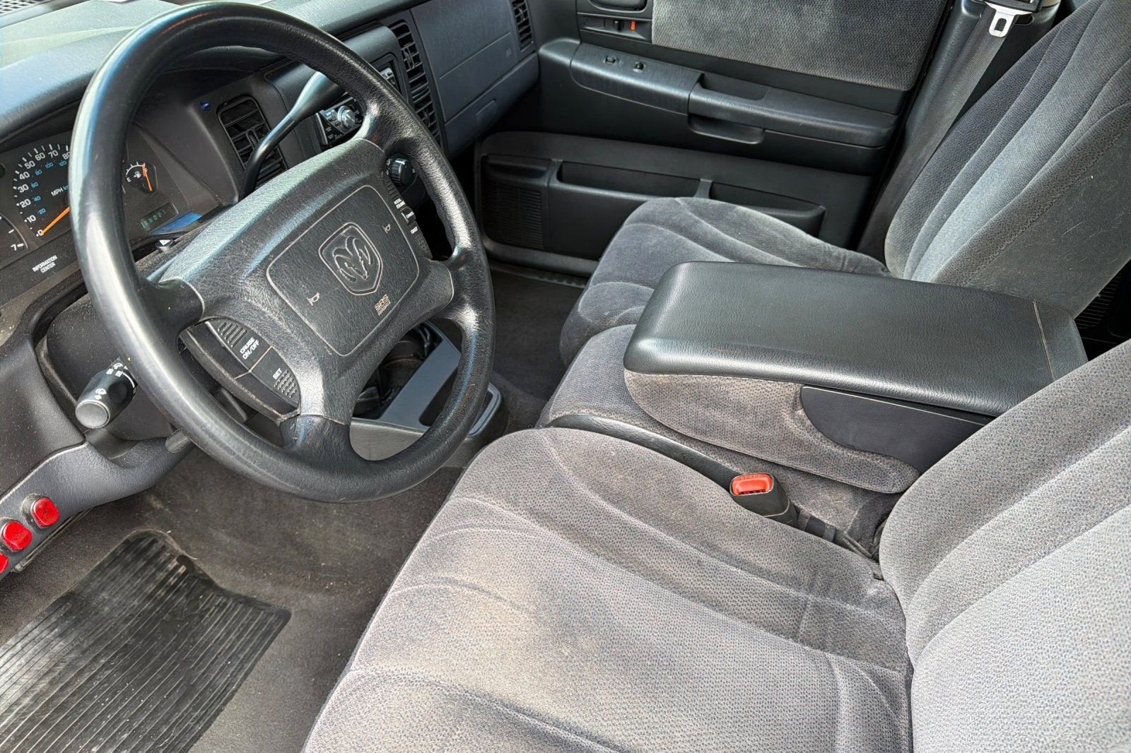 2001 Dodge Dakota Sport