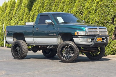 1997 Dodge Ram 1500 2DR REG 119WB 4WD
