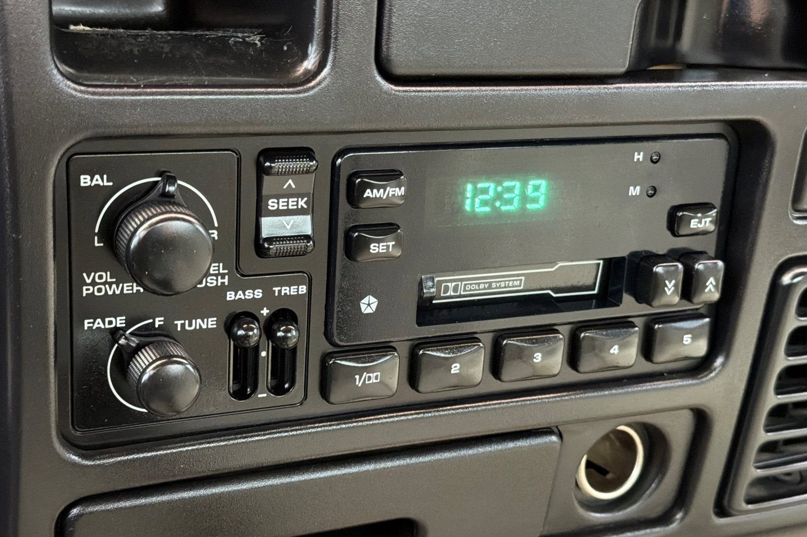 1996 Dodge Ram 2500 REG CAB 135" WB