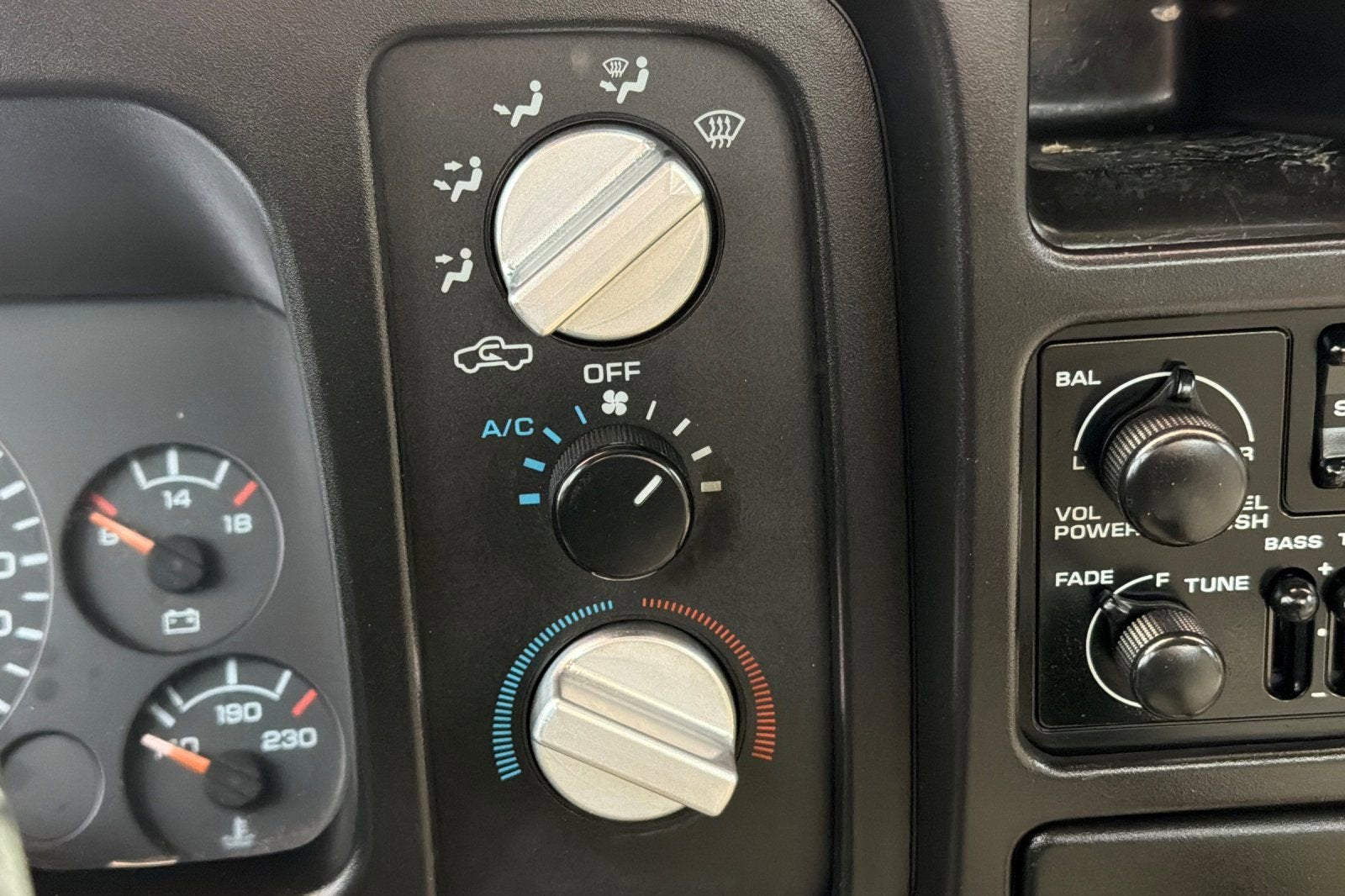 1996 Dodge Ram 2500 REG CAB 135" WB