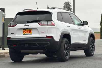 2022 Jeep Cherokee Trailhawk