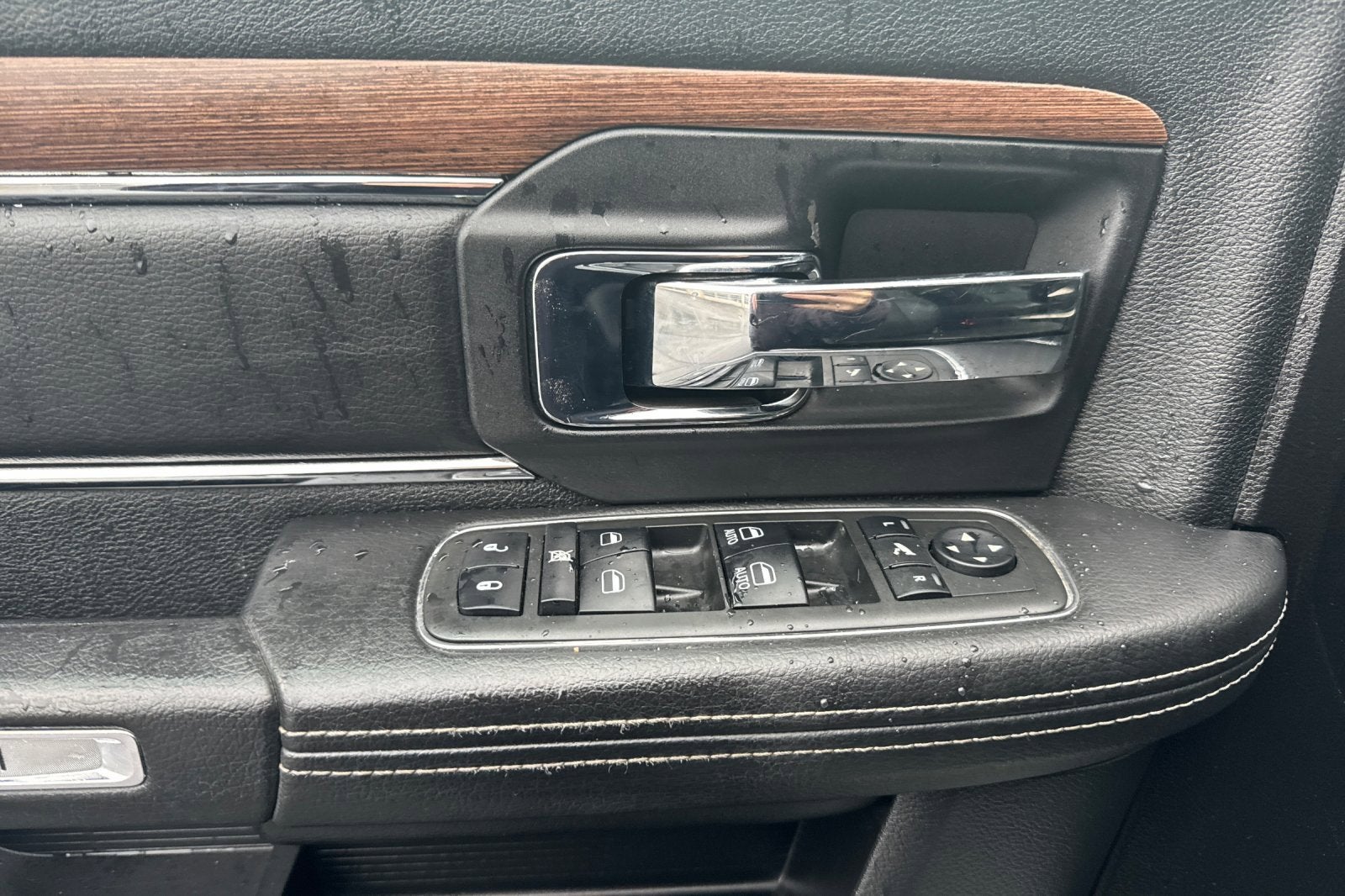 2013 RAM 1500 Laramie