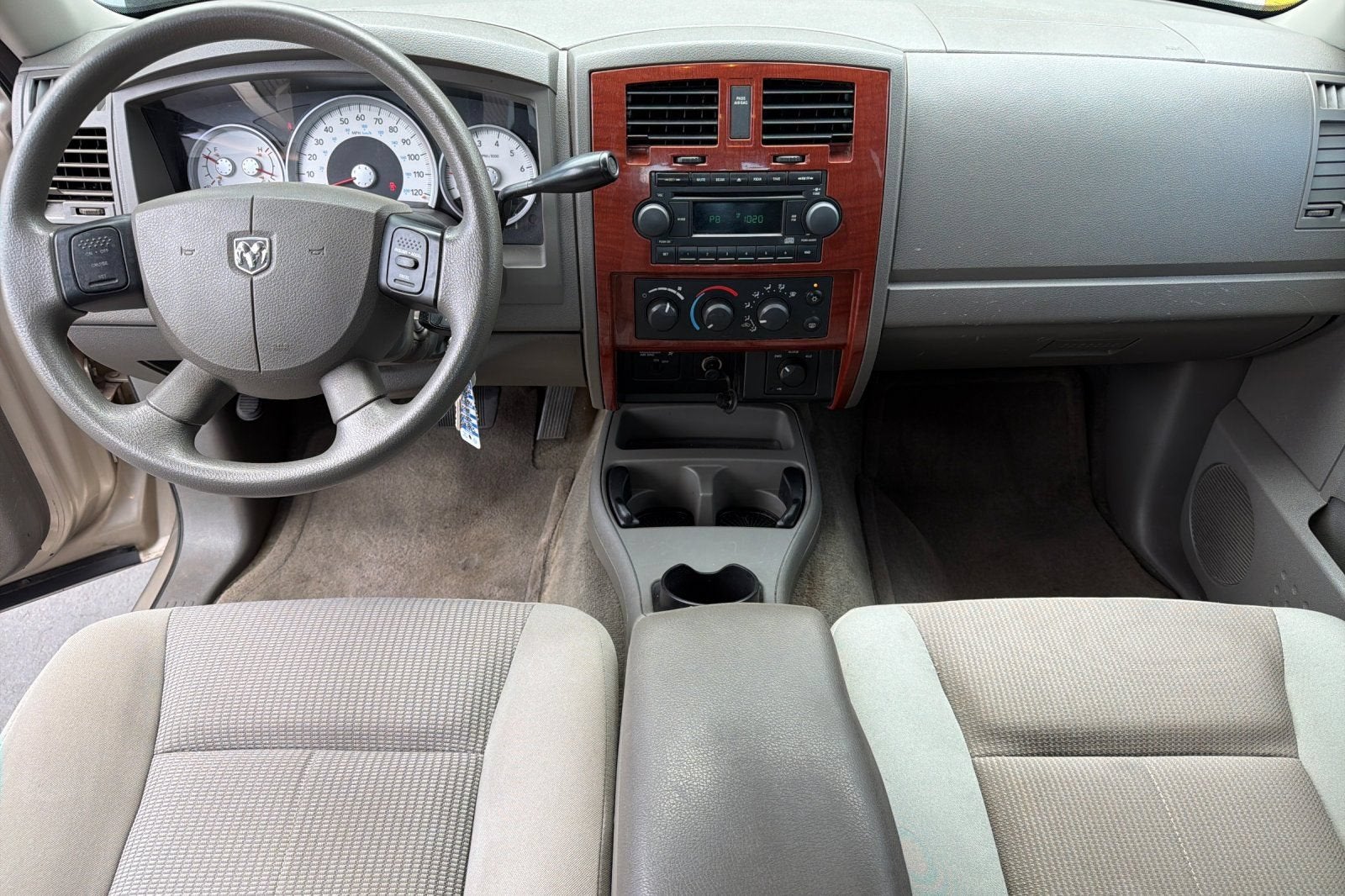 2005 Dodge Dakota SLT