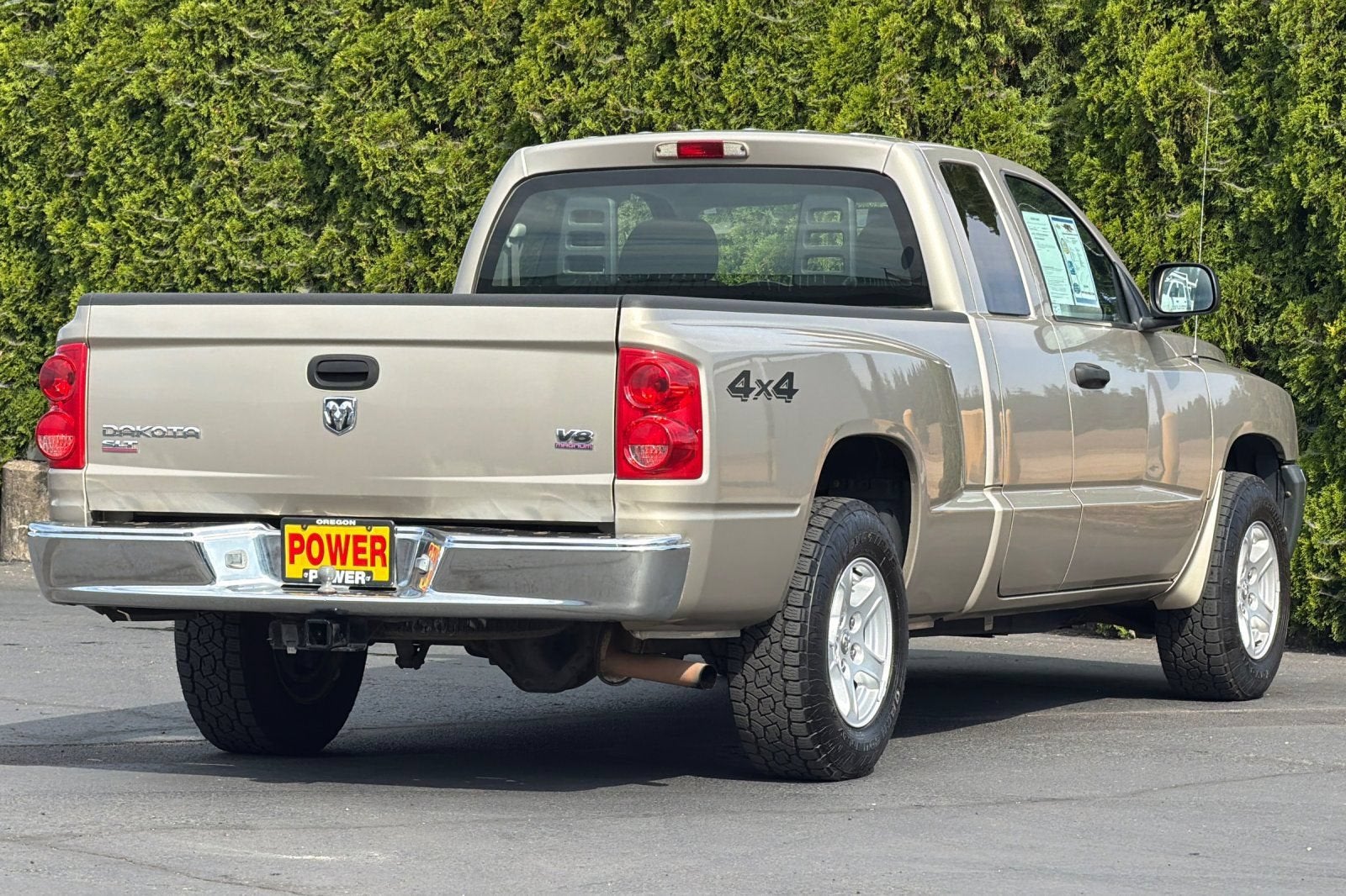 2005 Dodge Dakota SLT