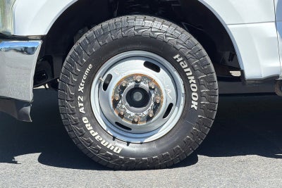 2017 Ford Super Duty F-350 DRW XL