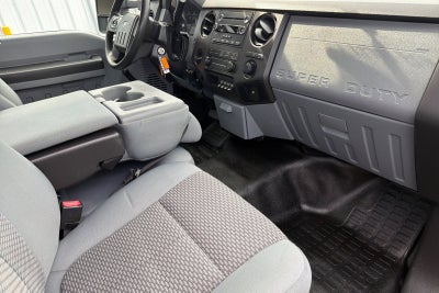 2016 Ford Super Duty F-350 DRW XL