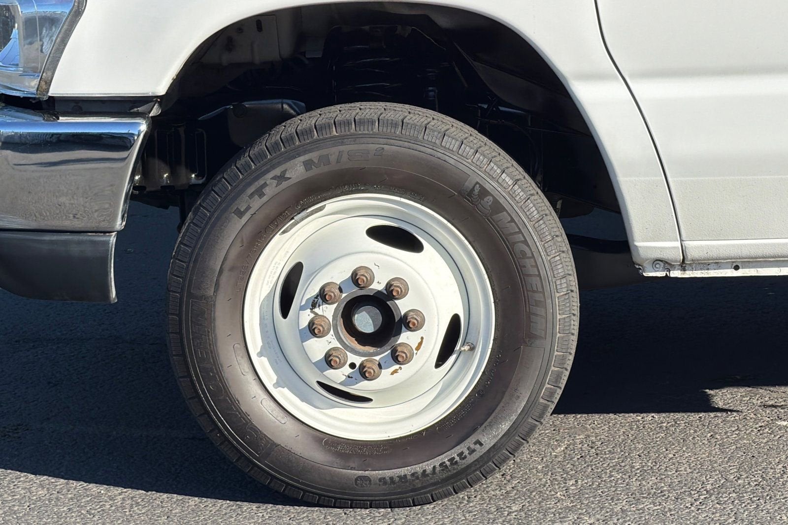 2011 Ford Econoline Commercial Cuta E-350 SUPER DUTY