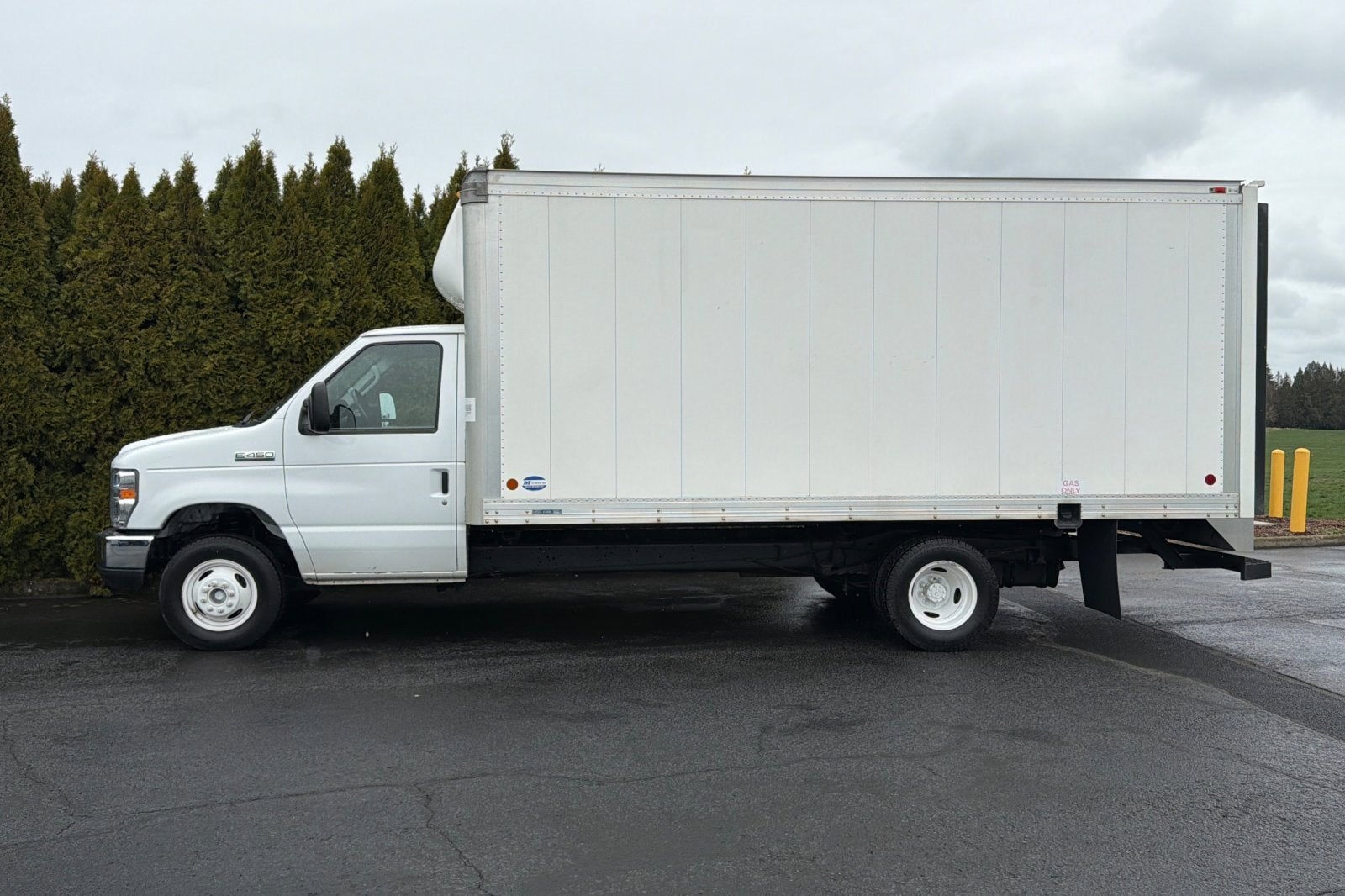 2019 Ford E-Series Cutaway E-450 DRW WB