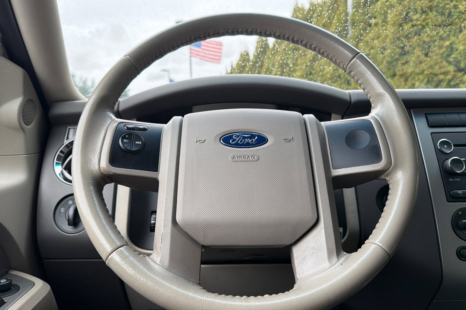 2011 Ford Expedition EL XL