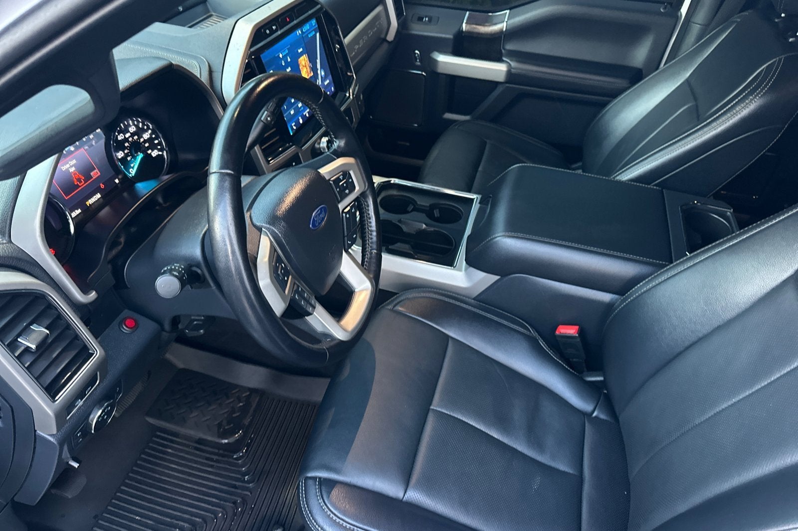 2022 Ford Super Duty F-250 SRW Lariat