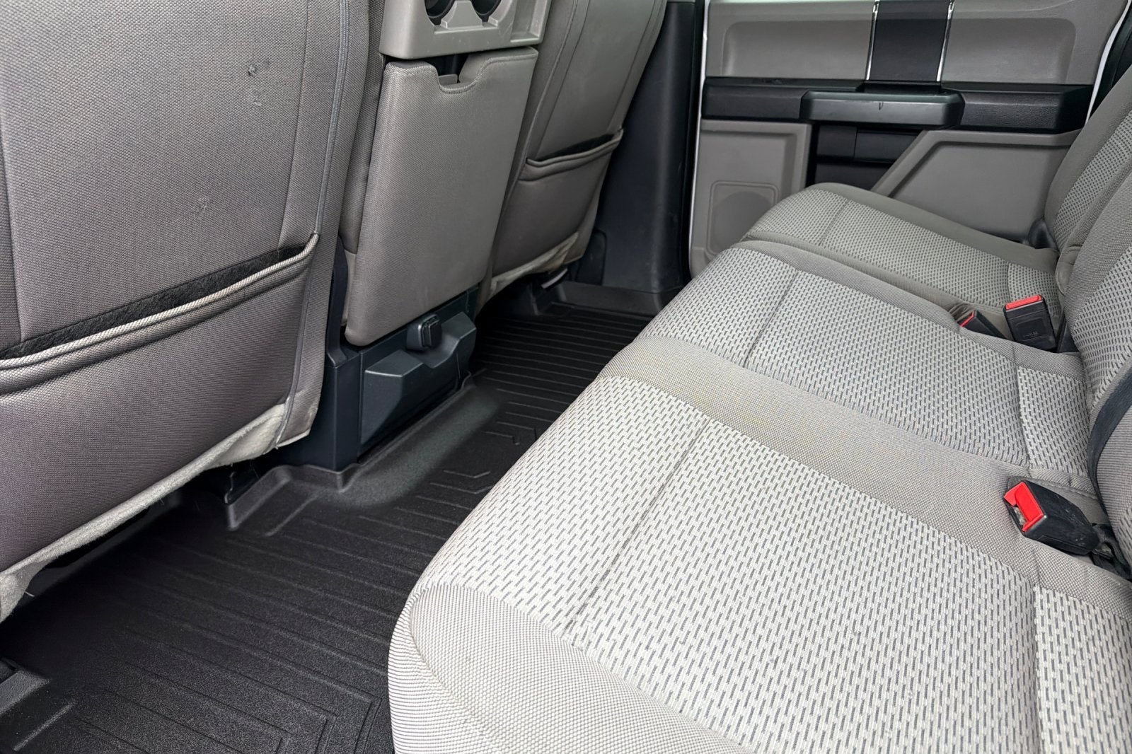 2022 Ford Super Duty F-350 SRW XL