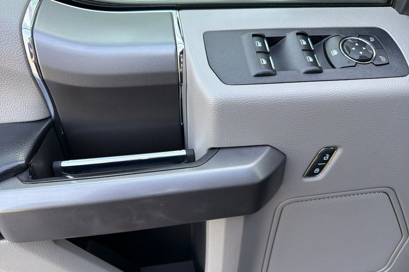 2020 FORD TRUCK F-150 Base