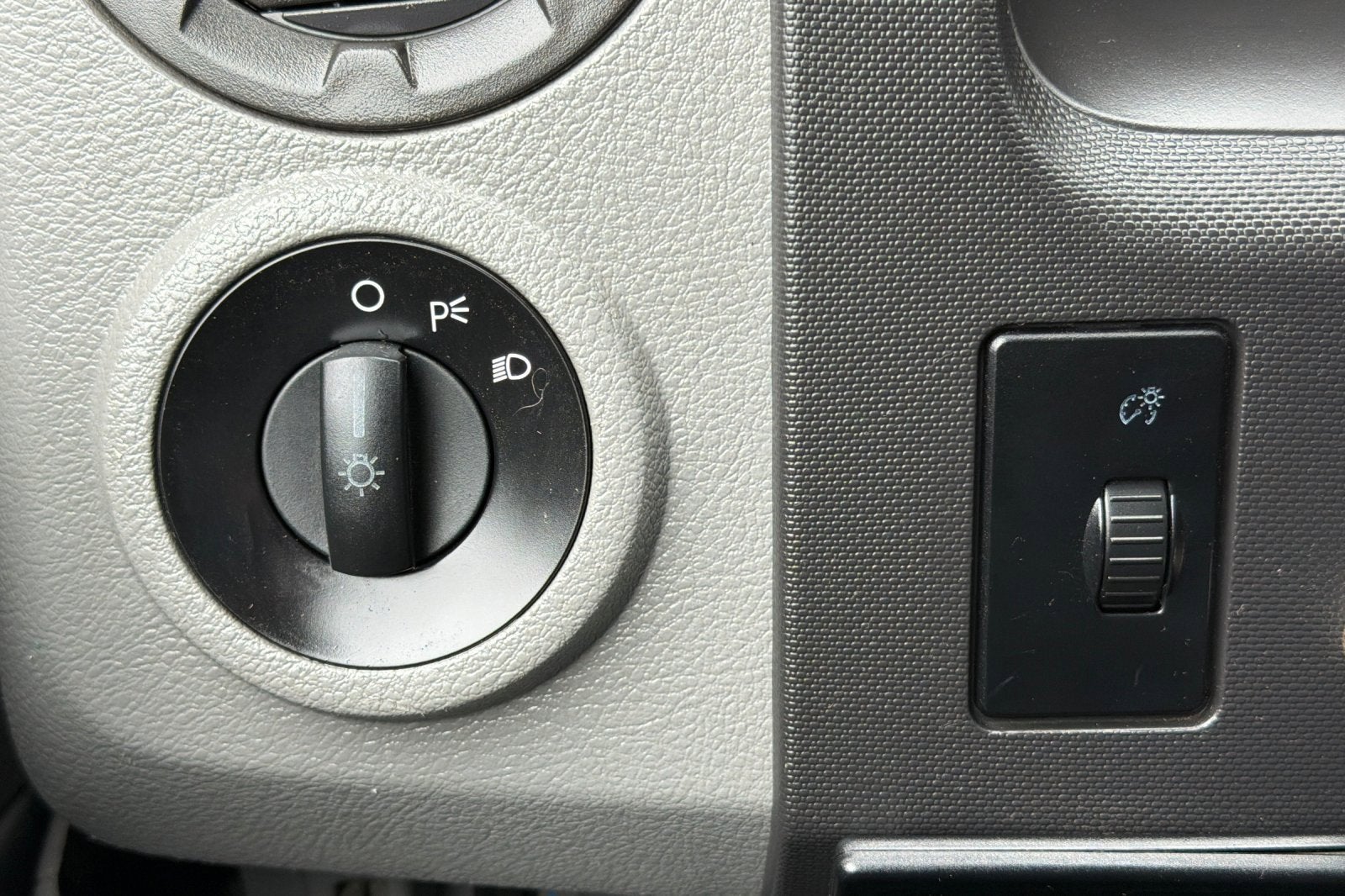 2014 Ford Econoline Cargo Van Commercial