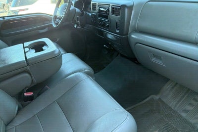 2003 Ford Super Duty F-350 SRW XL