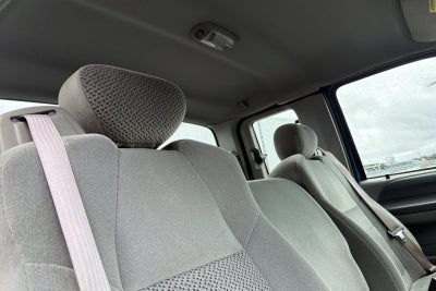 2001 Ford Super Duty F-350 SRW XL