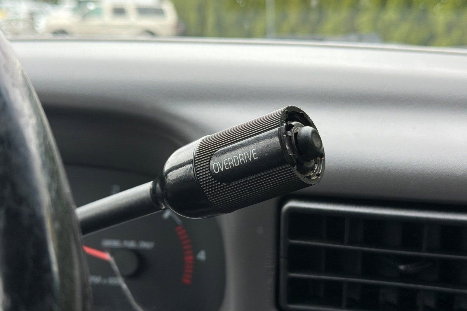 2001 Ford Super Duty F-350 SRW XL