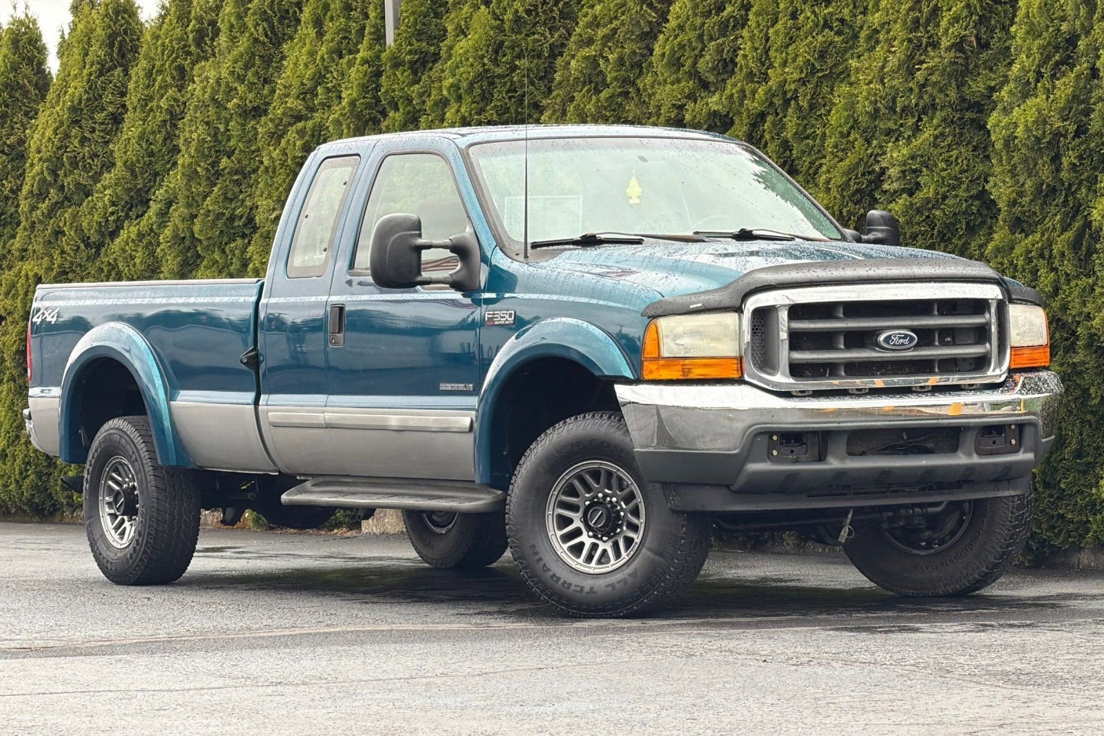2001 Ford Super Duty F-350 SRW XL