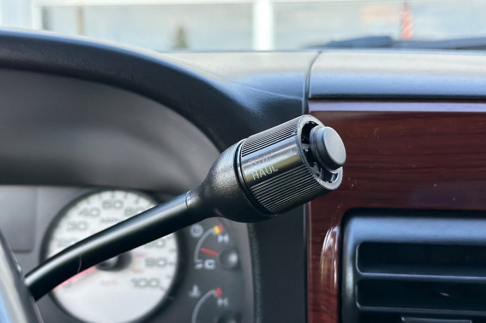 2005 Ford Super Duty F-350 SRW XL