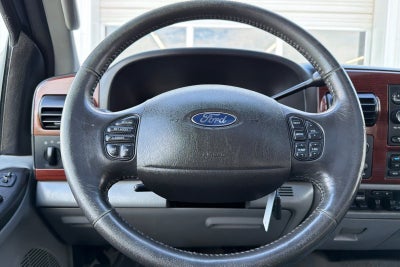 2005 Ford Super Duty F-350 SRW XL