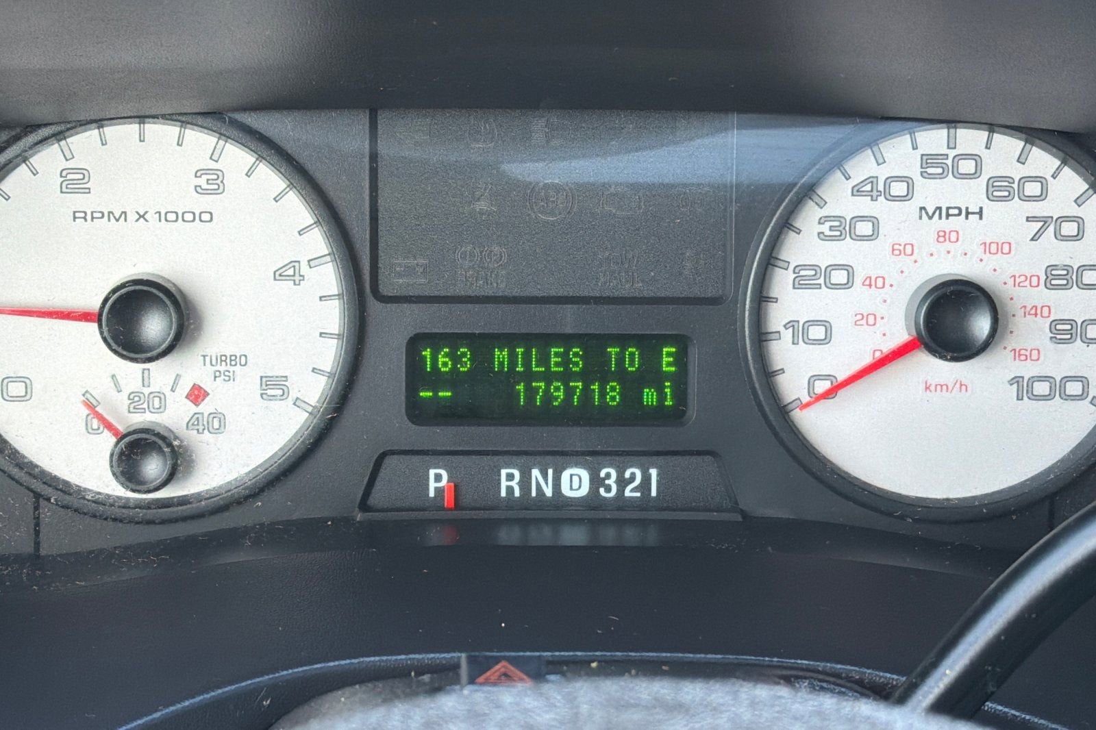 2005 Ford Super Duty F-350 SRW XL