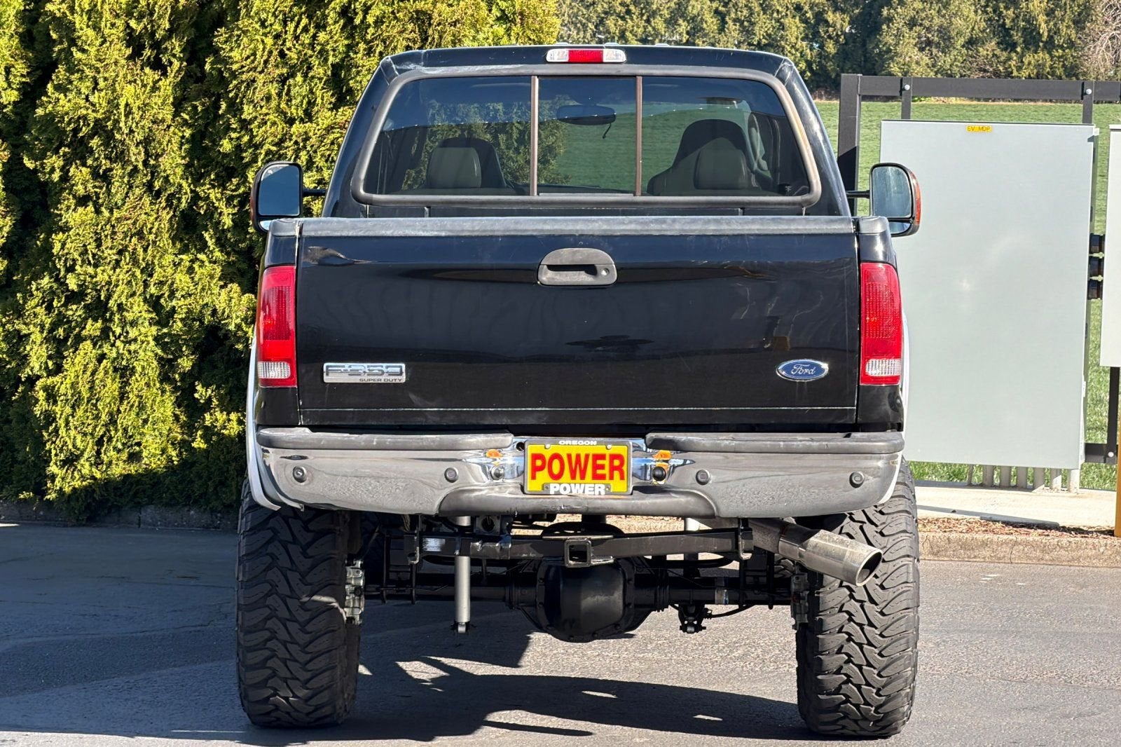 2005 Ford Super Duty F-350 SRW XL