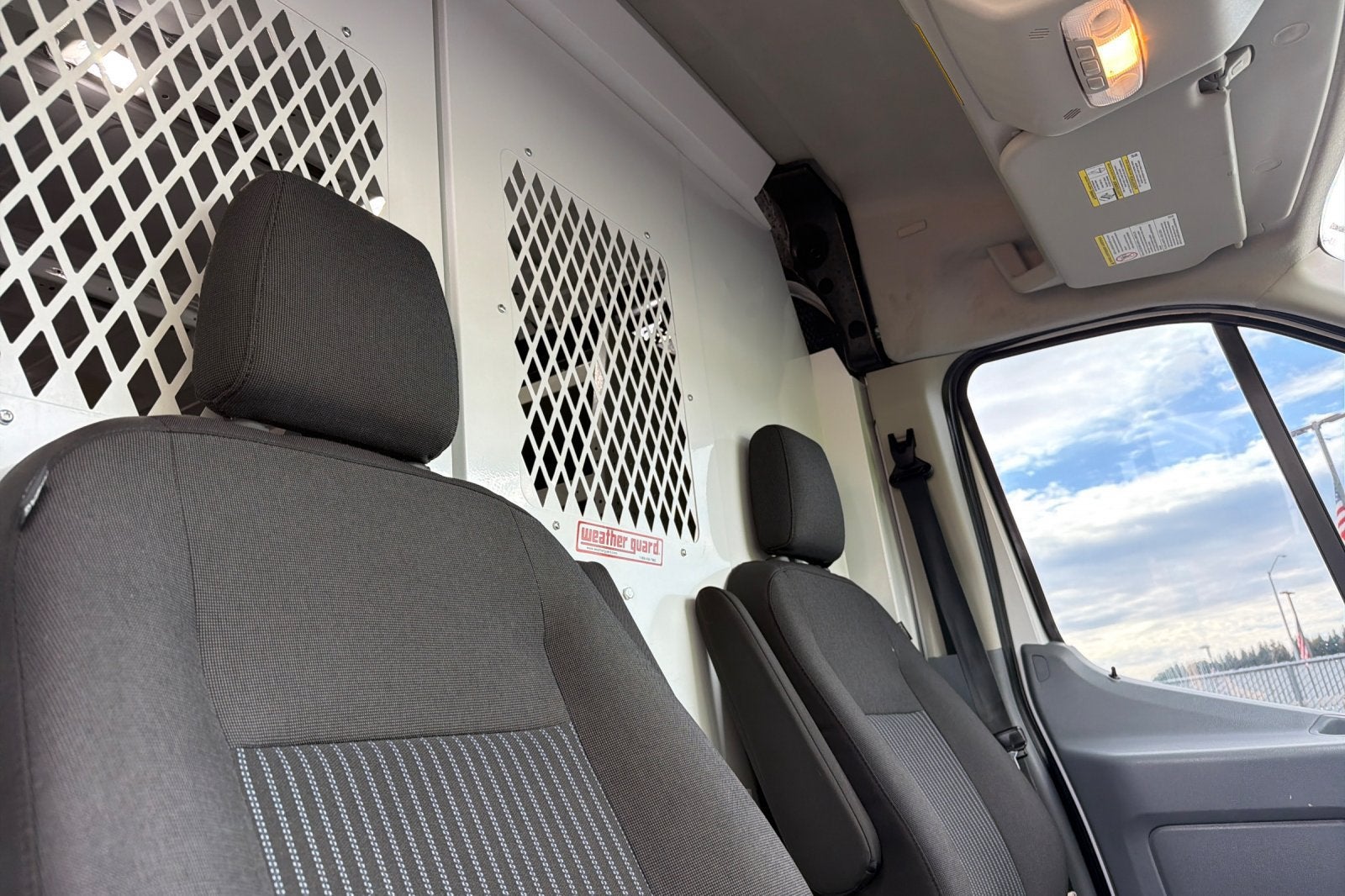 2018 Ford Transit Van T-250 148 MD RF S