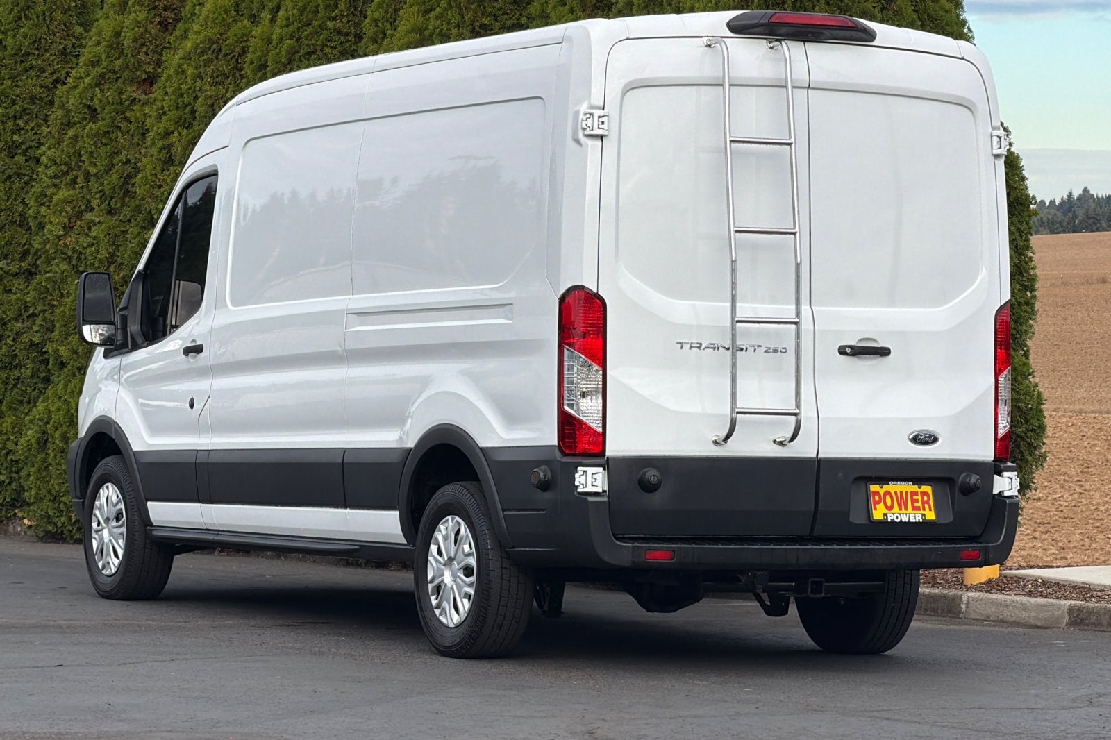 2018 Ford Transit Van T-250 148 MD RF S