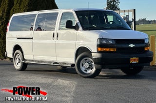 2023 Chevrolet Express Passenger 3500 1LS