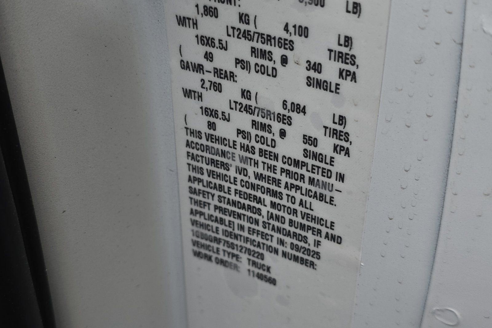 2025 Chevrolet Express Cutaway 3500 1WT