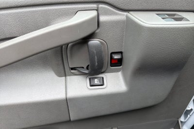 2025 Chevrolet Express Cutaway 3500 1WT