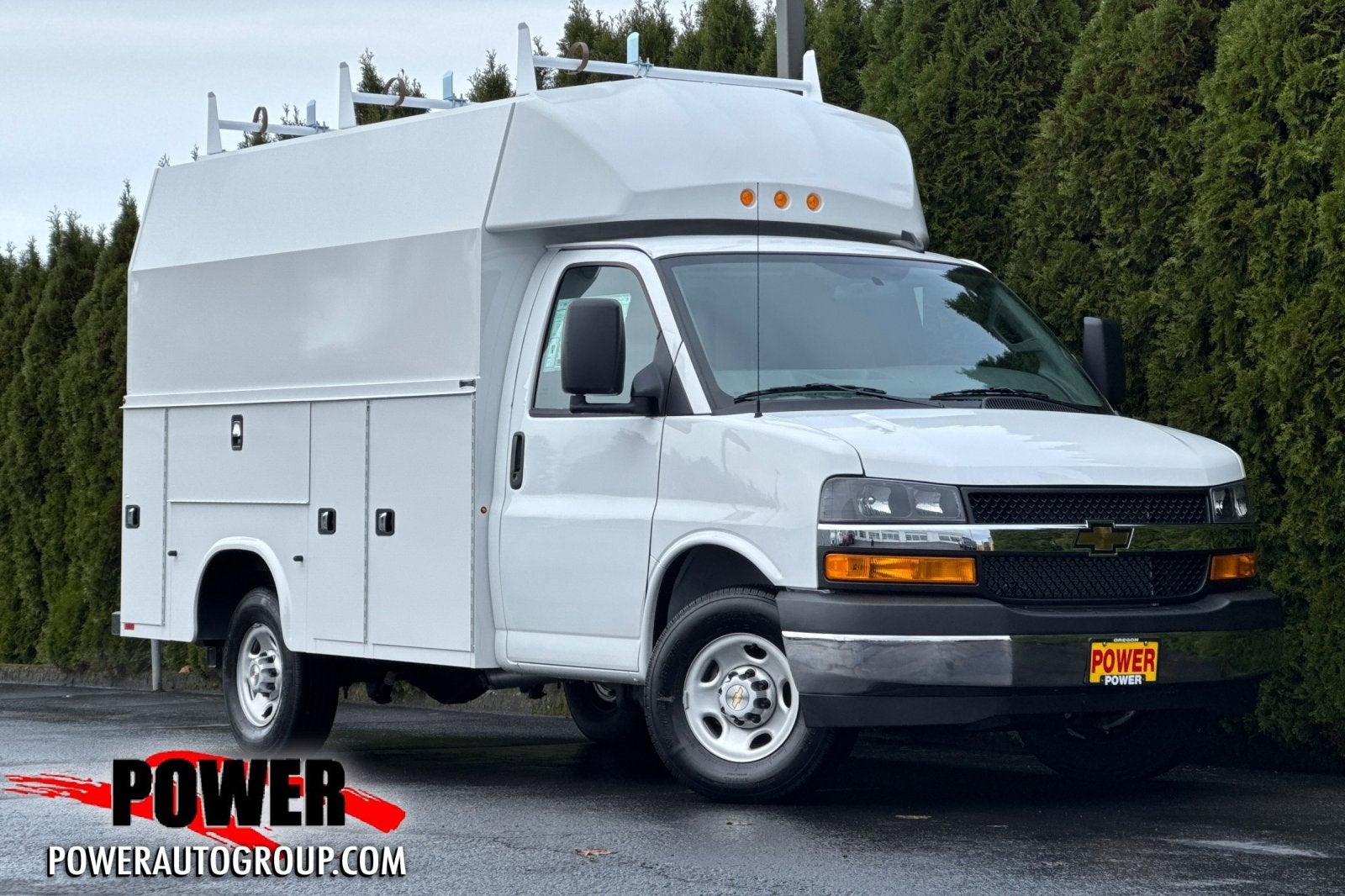 2025 Chevrolet Express Cutaway 3500 1WT