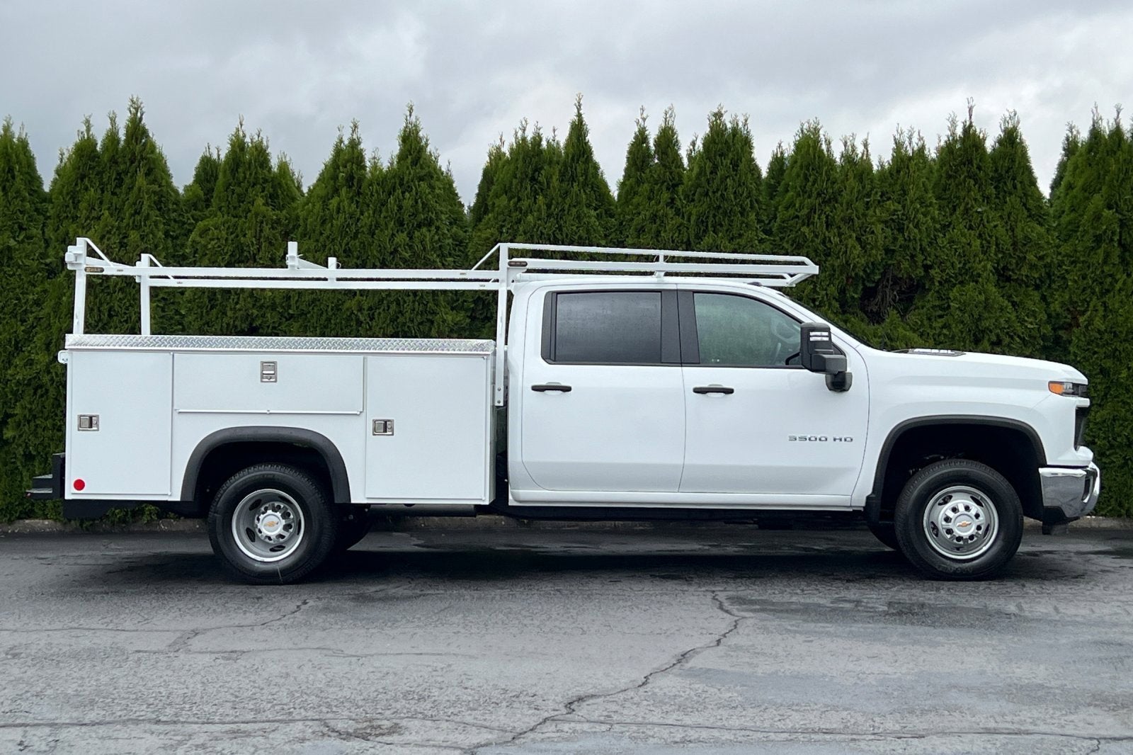 2024 Chevrolet Silverado 3500 HD Chassis Cab Work Truck