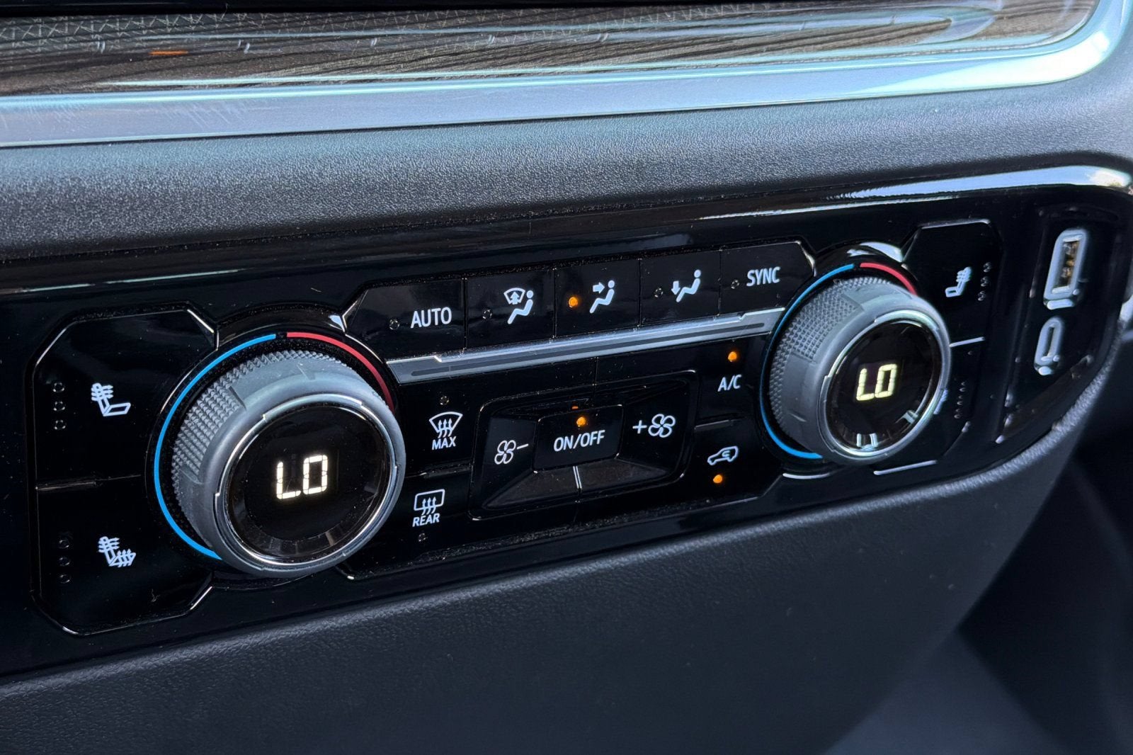 2025 Chevrolet Silverado 3500 HD LT