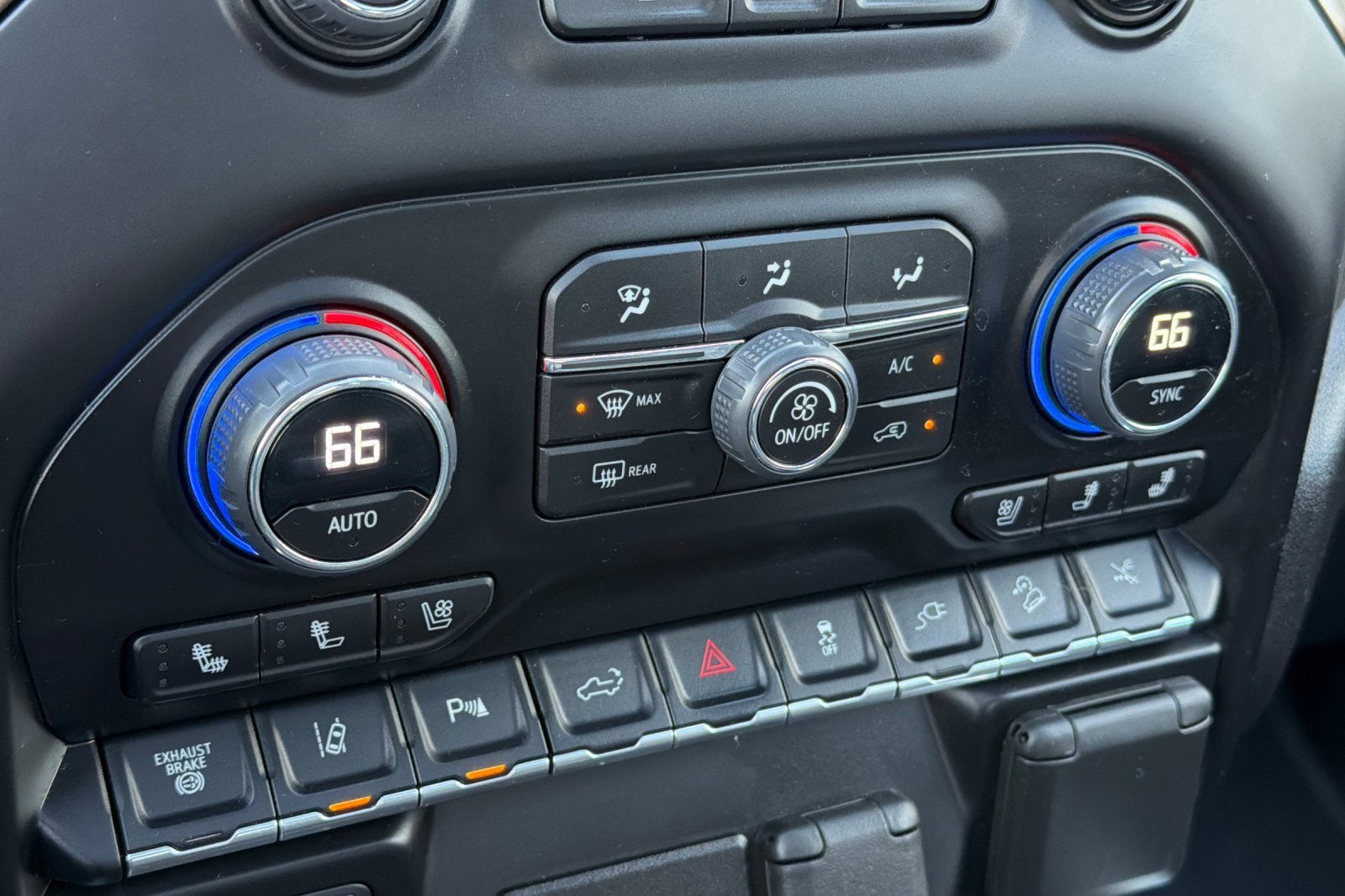 2023 Chevrolet Silverado 3500 HD High Country