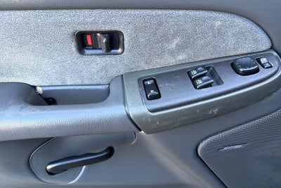 2003 Chevrolet Silverado 2500 HD LS