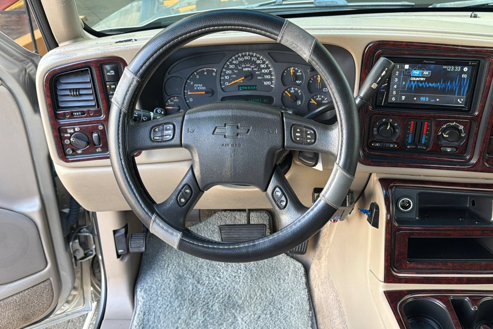 2003 Chevrolet Silverado 2500 HD LS
