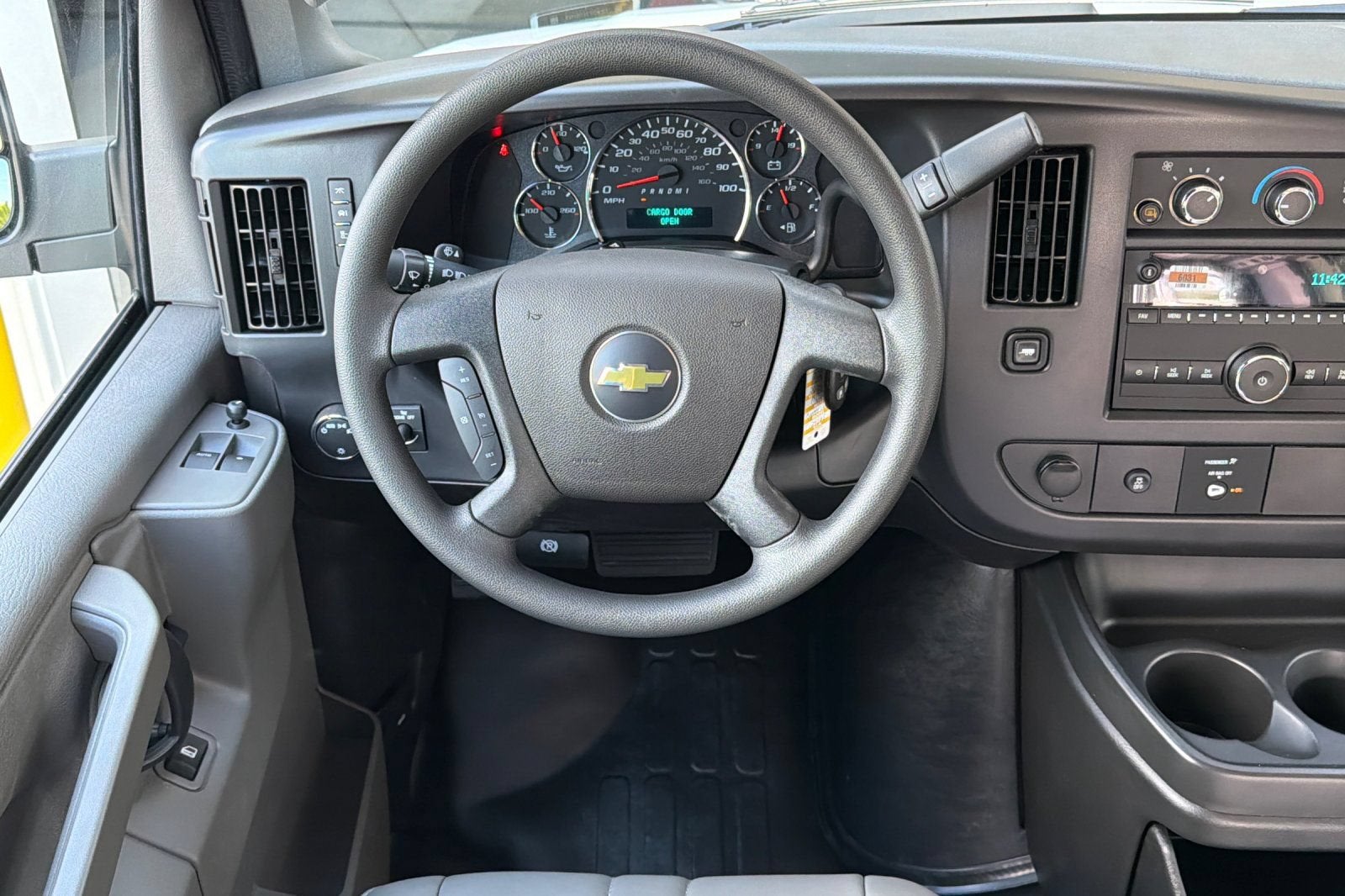 2026 Chevrolet Express Cargo 1WT