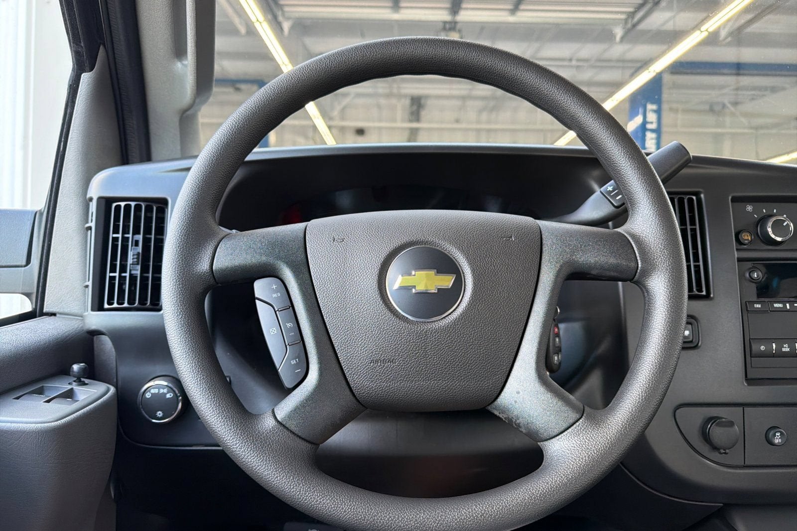 2026 Chevrolet Express Cargo 1WT