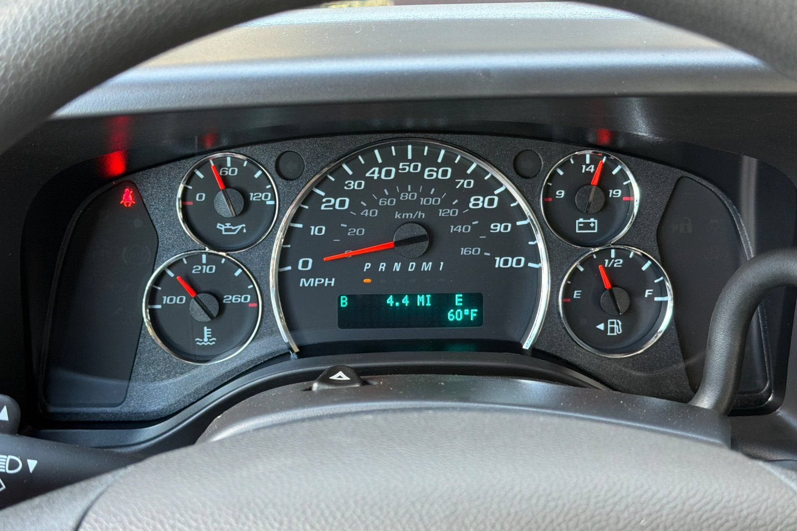 2026 Chevrolet Express Cargo 1WT