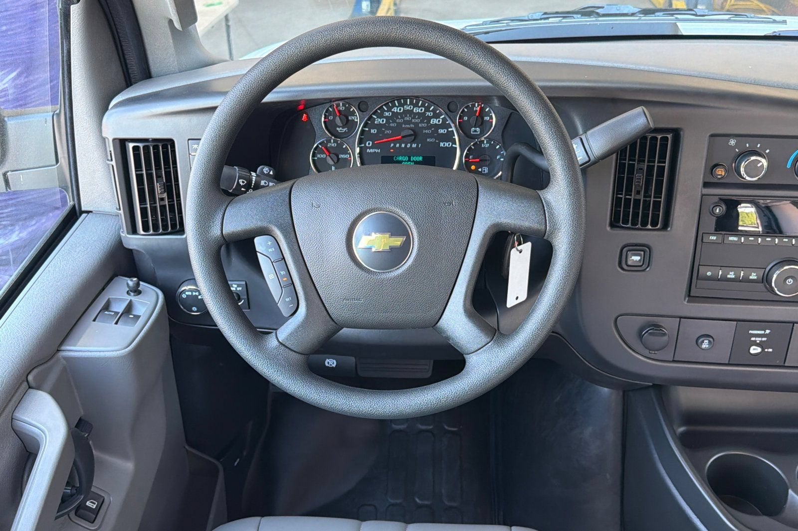2026 Chevrolet Express Cargo 1WT