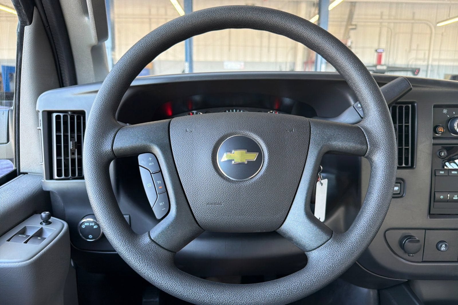 2026 Chevrolet Express Cargo 1WT