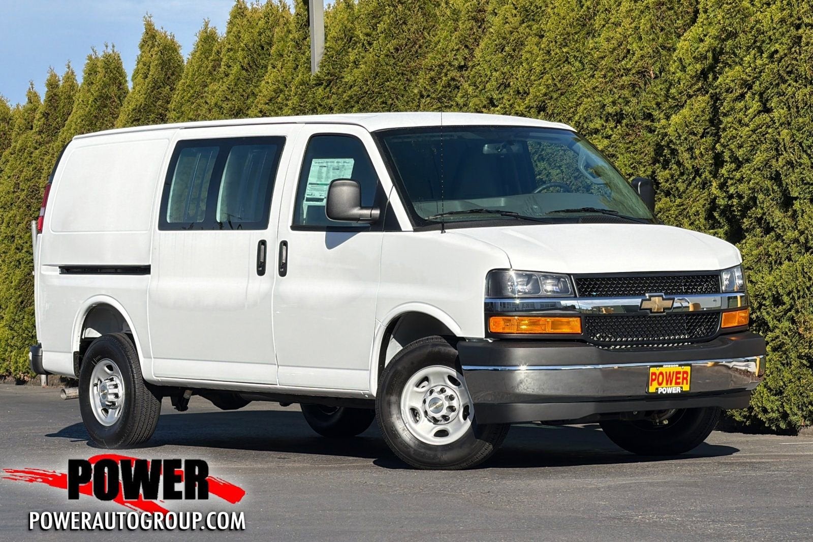 2026 Chevrolet Express Cargo 1WT