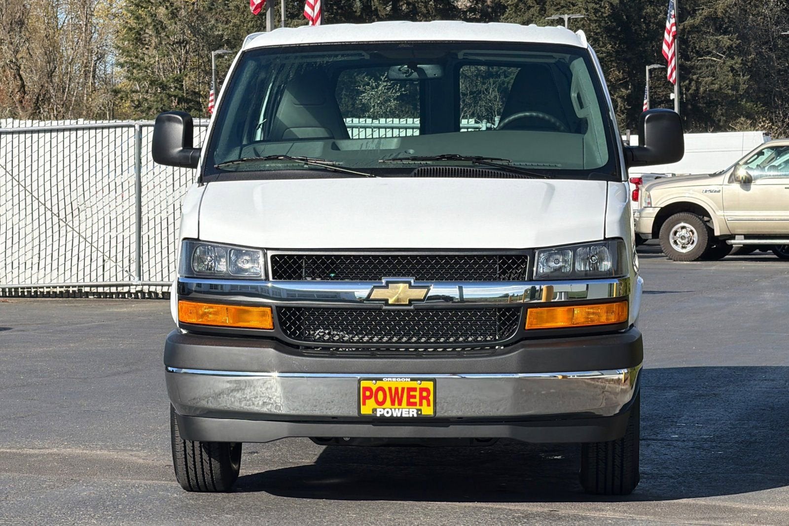 2026 Chevrolet Express Cargo 1WT
