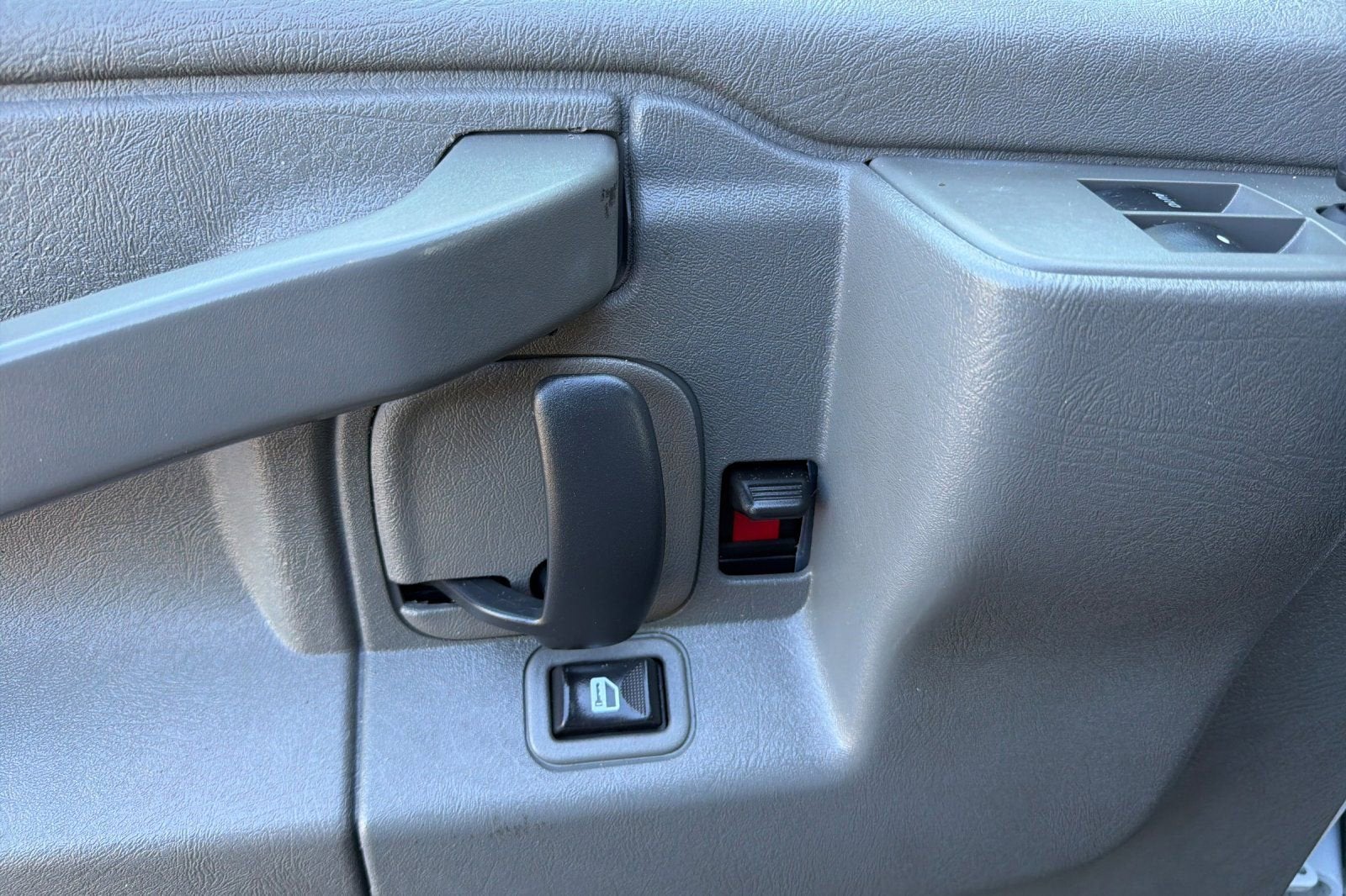 2016 Chevrolet Express Cargo 2500 Base