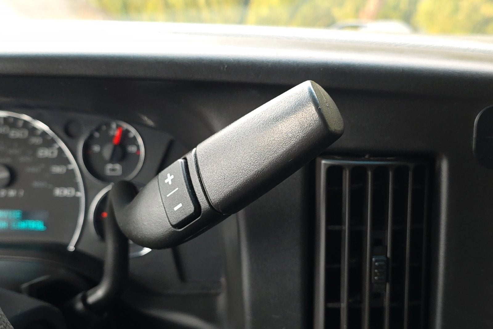 2017 Chevrolet Express Cargo 2500 2500 RWD 135"