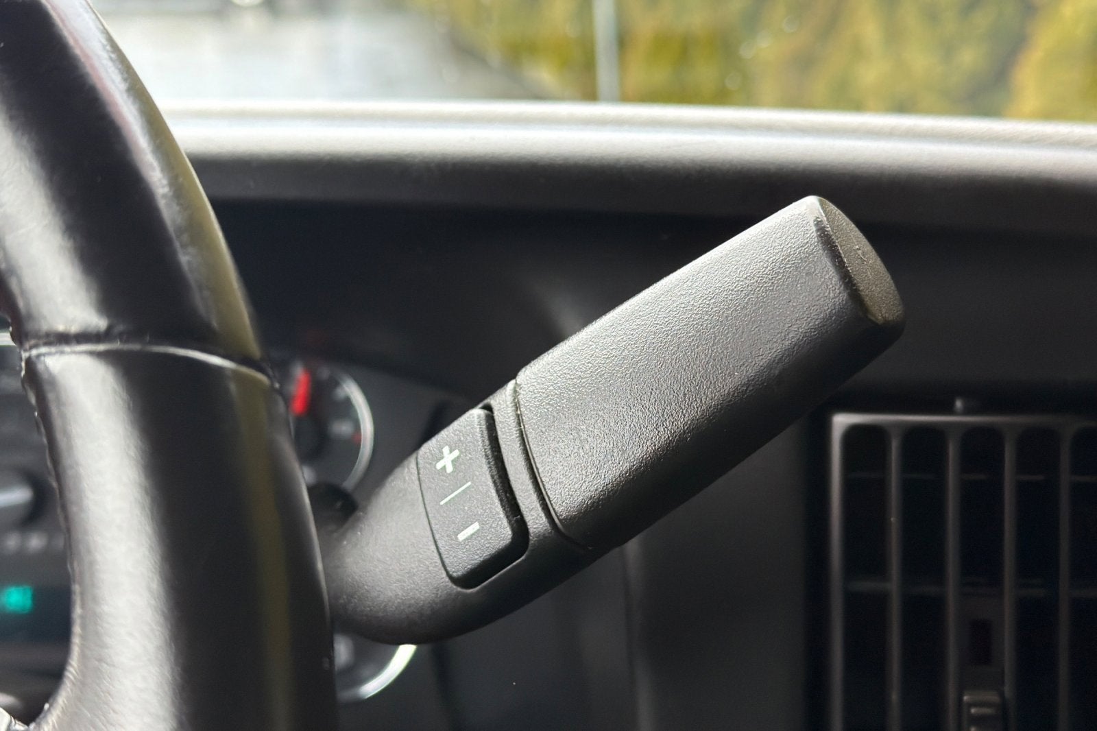 2017 Chevrolet Express Cargo 2500 2500 RWD 135"