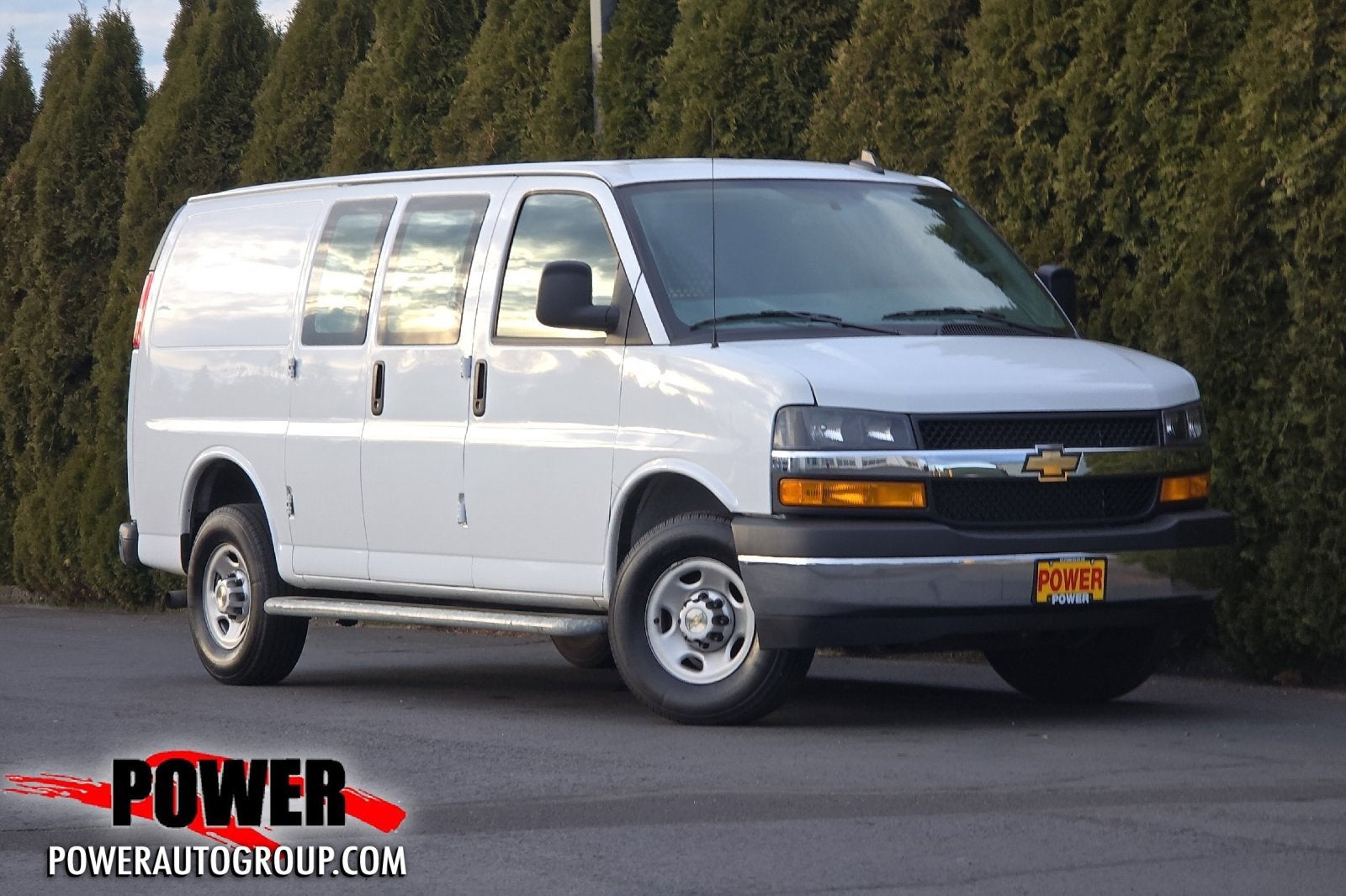 2024 Chevrolet Express Cargo 2500 WT