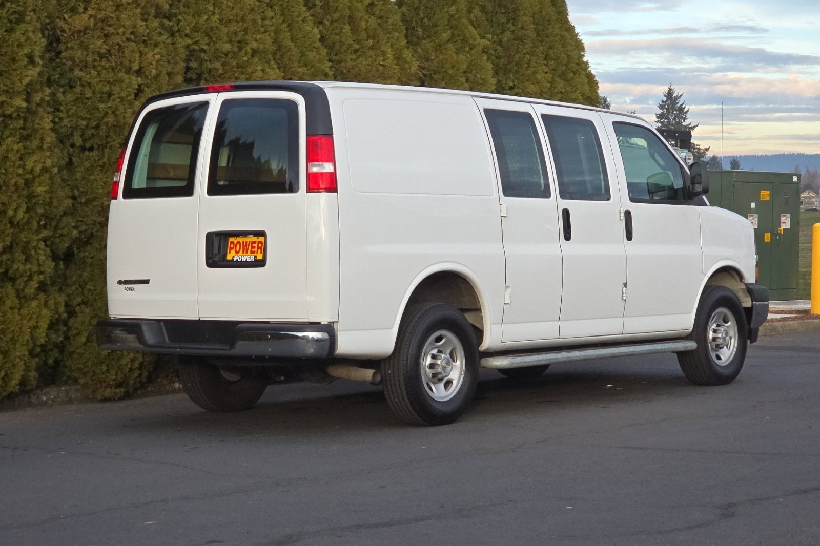 2024 Chevrolet Express Cargo 2500 WT