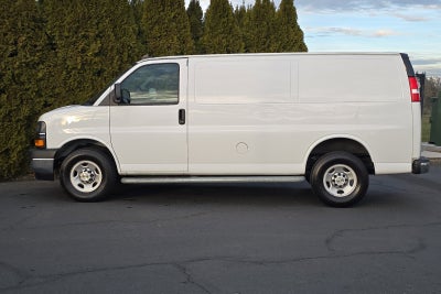 2024 Chevrolet Express Cargo 2500 WT